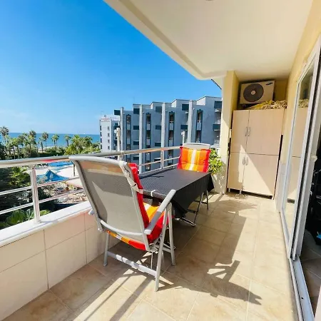 Квартира С Видом На Море И Горы Apartment *